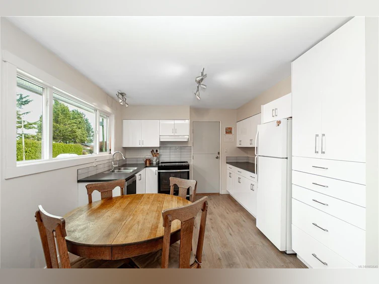 133 Hilchey Road, Campbell River, BC, V9W 1P3 - 10