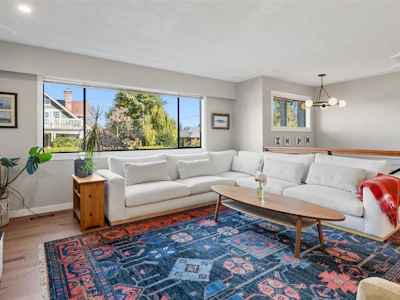 988 Monterey Avenue - 5