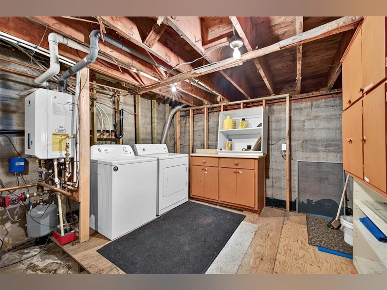 131 Milburn Drive, Colwood, BC, V9C 1T7 - 21