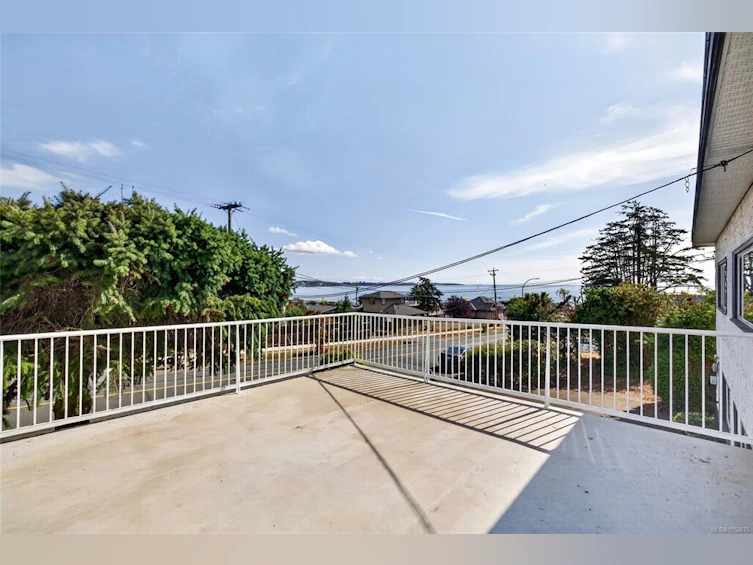 131 Milburn Drive, Colwood, BC, V9C 1T7 - 13