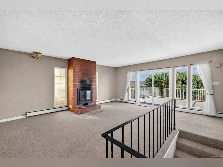 131 Milburn Drive, Colwood, BC, V9C 1T7 - 11