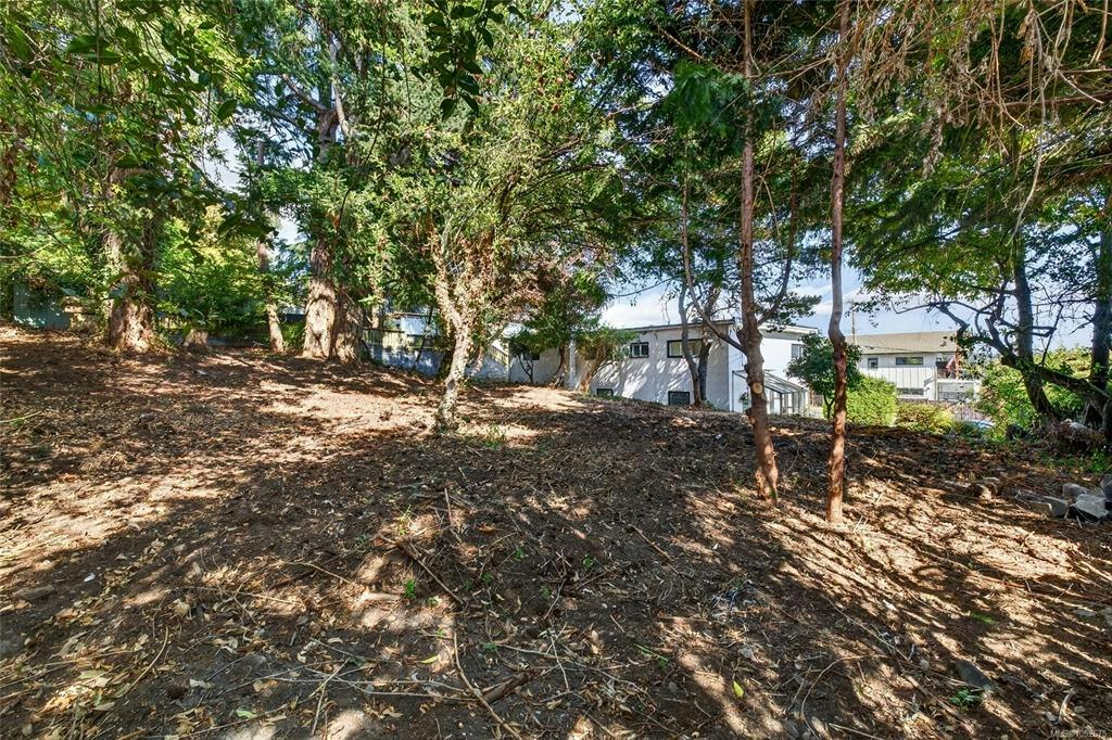 131 Milburn Drive, Colwood, BC, V9C 1T7 - 34