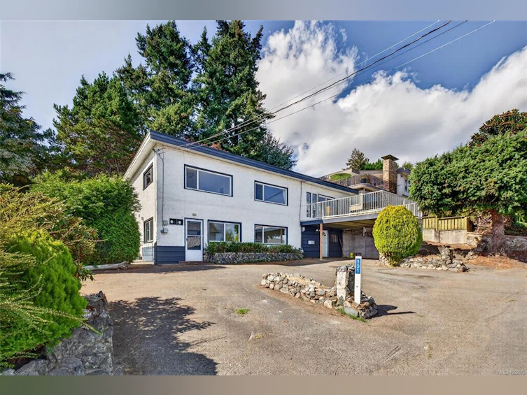 131 Milburn Drive, Colwood, BC, V9C 1T7