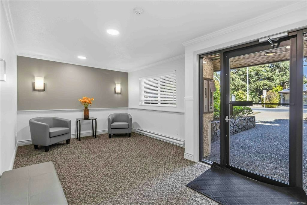 401-1571 Mortimer Street, Saanich, BC, V8P 3A7 - 5