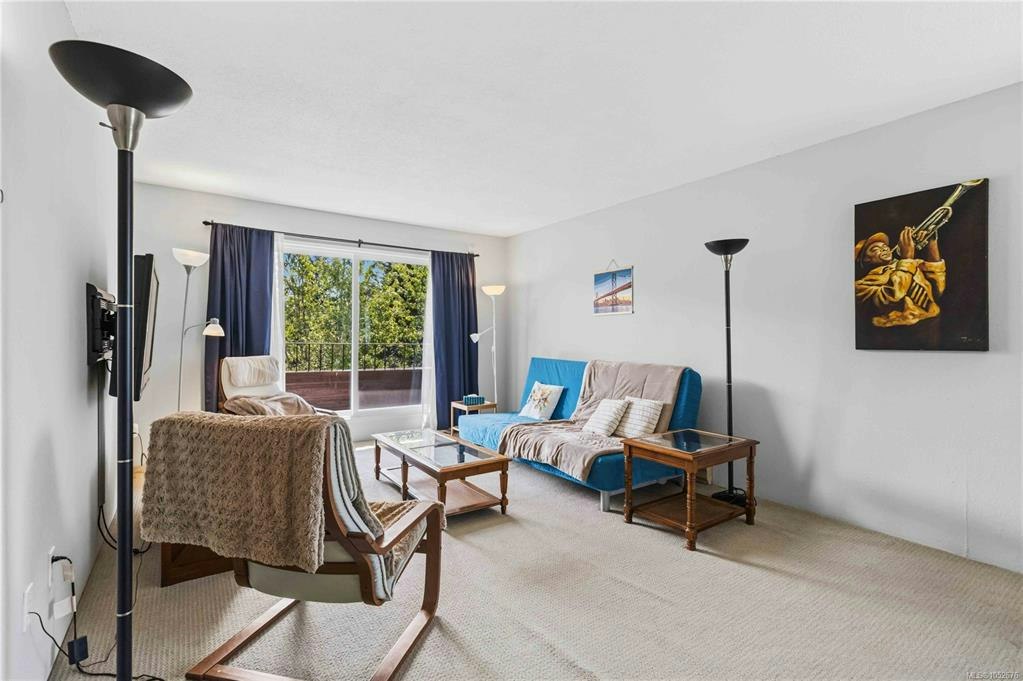 401-1571 Mortimer Street, Saanich, BC, V8P 3A7 - 7