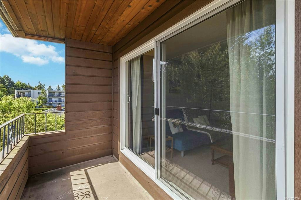401-1571 Mortimer Street, Saanich, BC, V8P 3A7 - 27