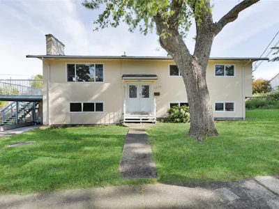 1575 Burton Avenue - 2