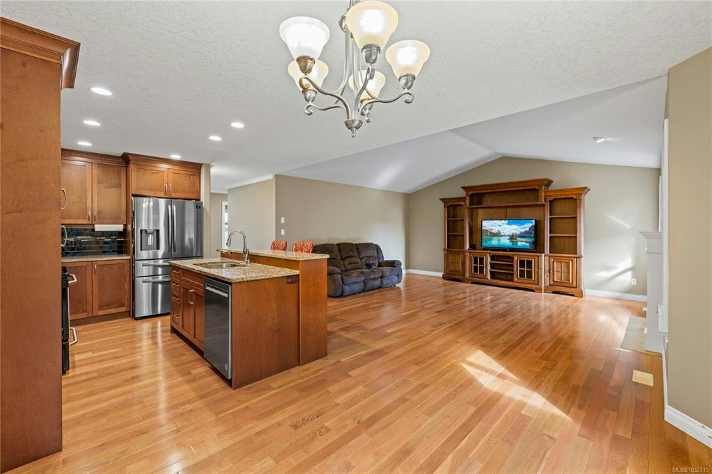 315 Crabapple Crescent - 5