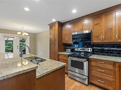 315 Crabapple Crescent - 4