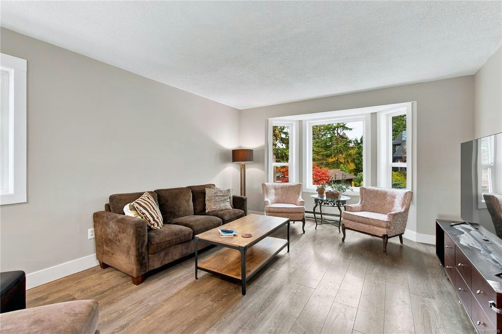 530 Summit Drive - 5