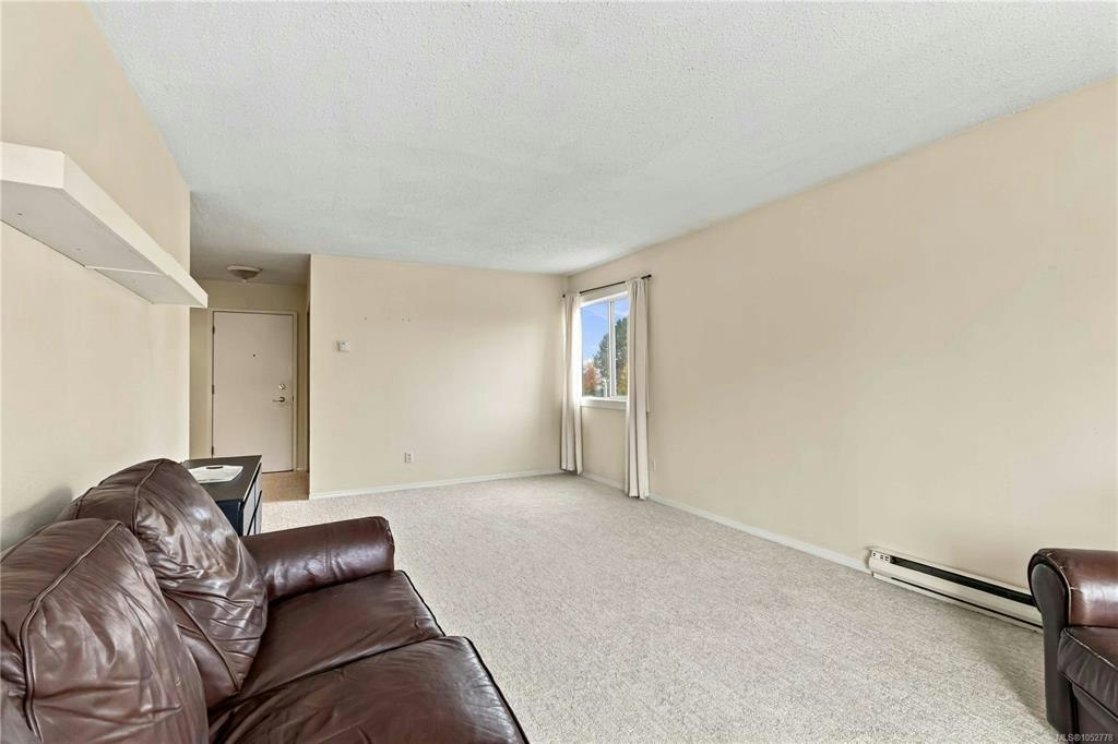 316-900 Tolmie Avenue - 5