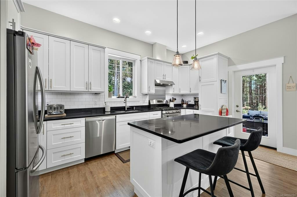 2651 Ethel Lane, Shawnigan Lake, BC, V8H 0B7 - 13