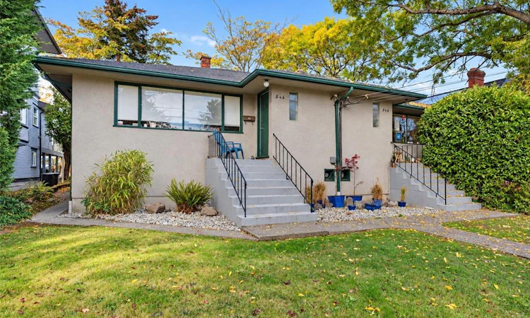 546-548 Linden Avenue