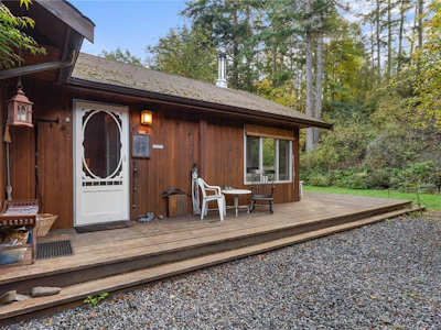 3275 South Road - 3