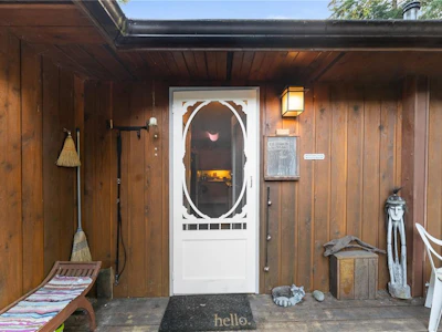 3275 South Road - 4