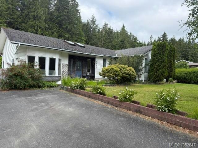 5890 Beaver Harbour Road, Port Hardy, BC, V0N 2P0