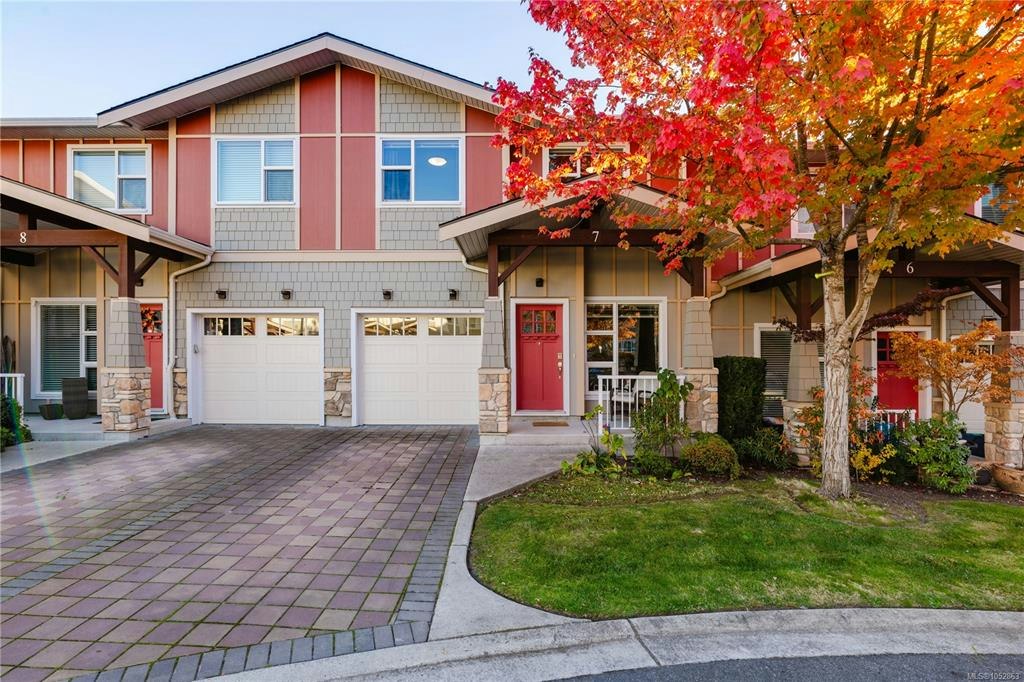 7-1900 Watkiss Way, View Royal, BC, V9B 6L9