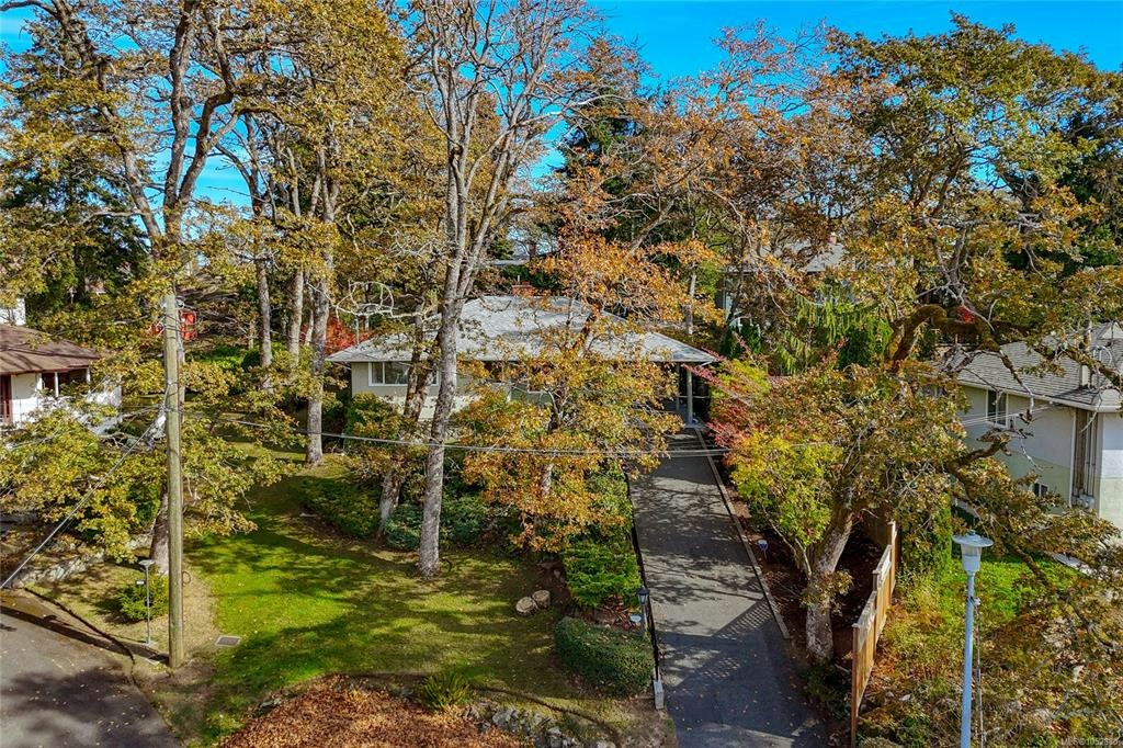 1287 Filmer Road, Saanich, BC, V8P 1W5