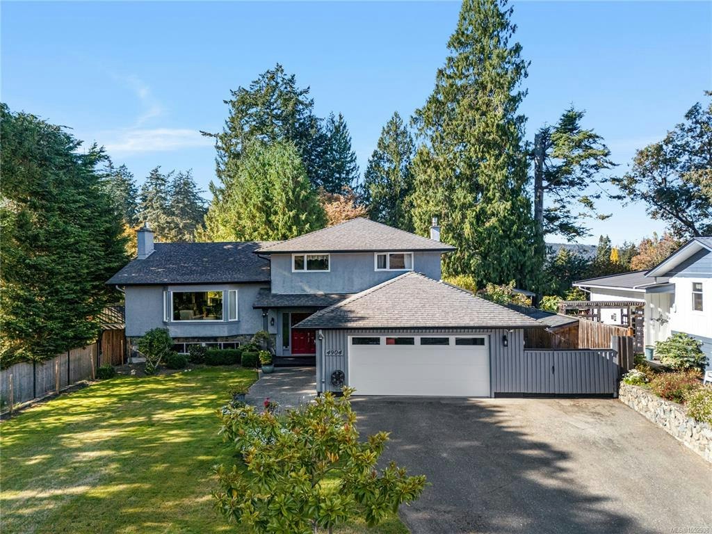 4904 Bellcrest Place, Saanich, BC, V8Y 2C9