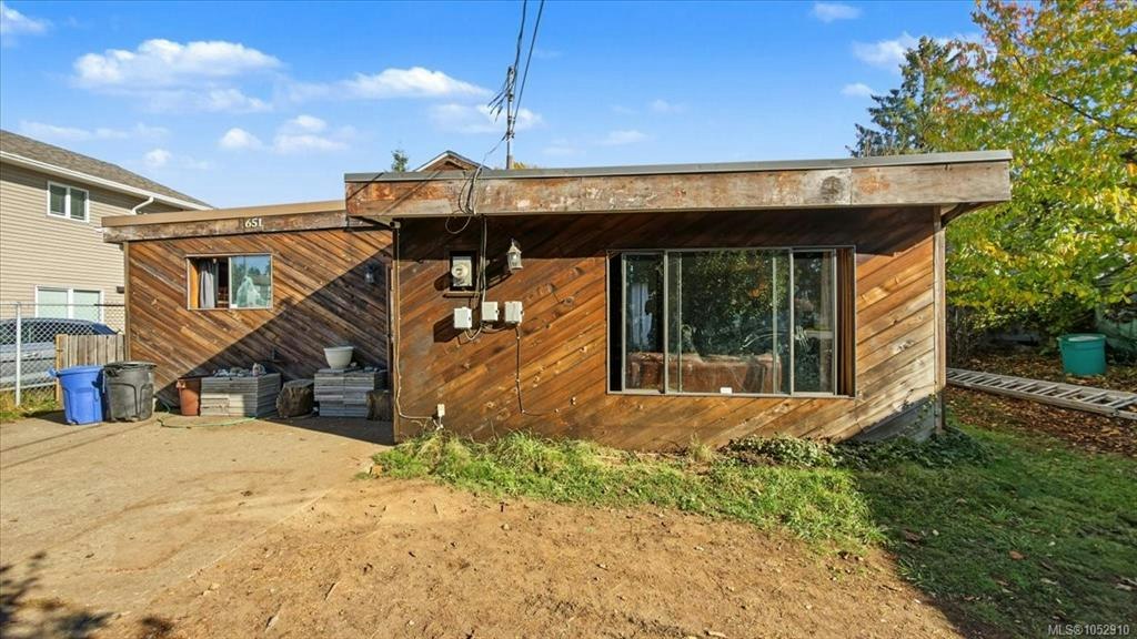 651 Dogwood Street, Campbell River, BC, V9W 2Y6