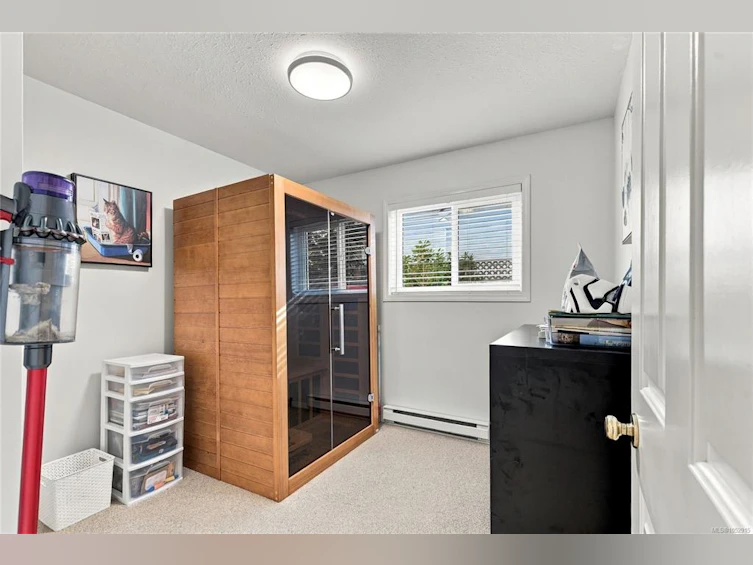 5977 Broadway Road, Nanaimo, BC, V9V 1C9 - 24