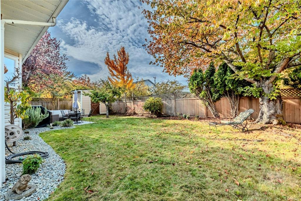 5977 Broadway Road, Nanaimo, BC, V9V 1C9 - 7