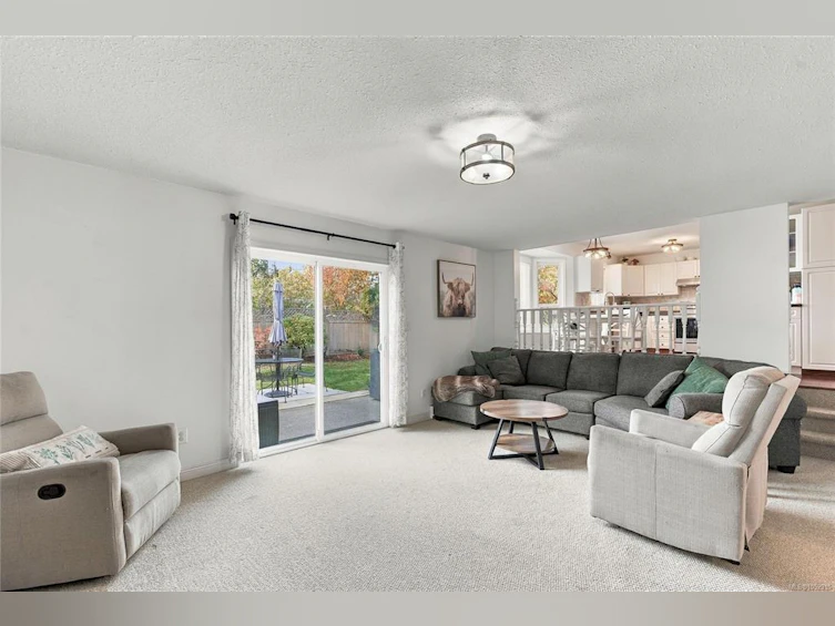 5977 Broadway Road, Nanaimo, BC, V9V 1C9 - 38