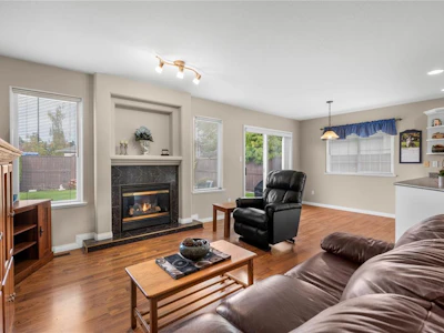 1049 Sunrise Drive - 5