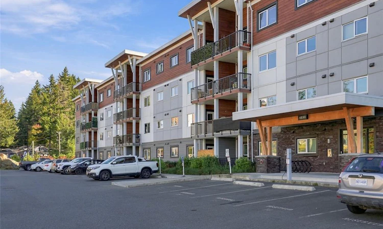 420-4830 Cedar Ridge Place