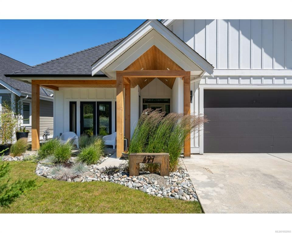 427 Cottage Drive, Qualicum Beach, BC, V9K 2T3