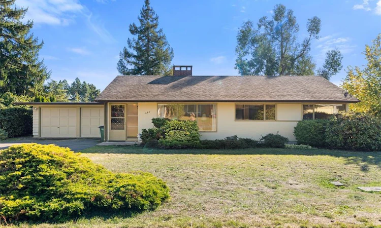 641 Jones Terrace