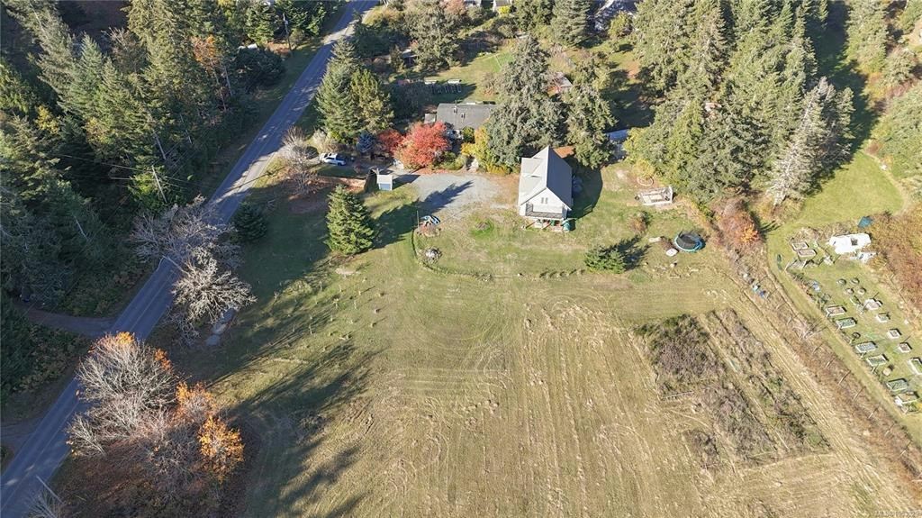 1320 North Road, Gabriola Island, BC, V0R 1X5