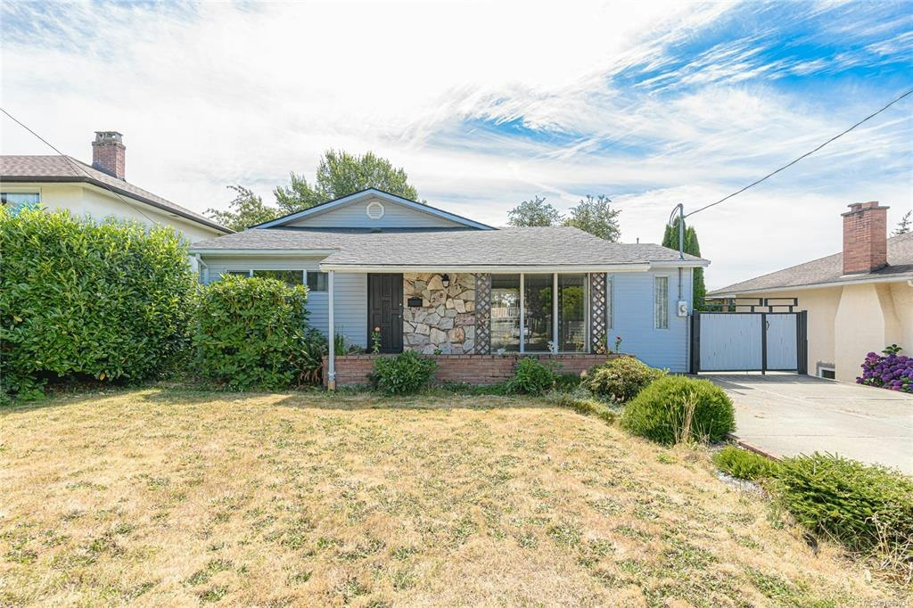 2817 Adelaide Avenue, Saanich, BC, V9A 2L3