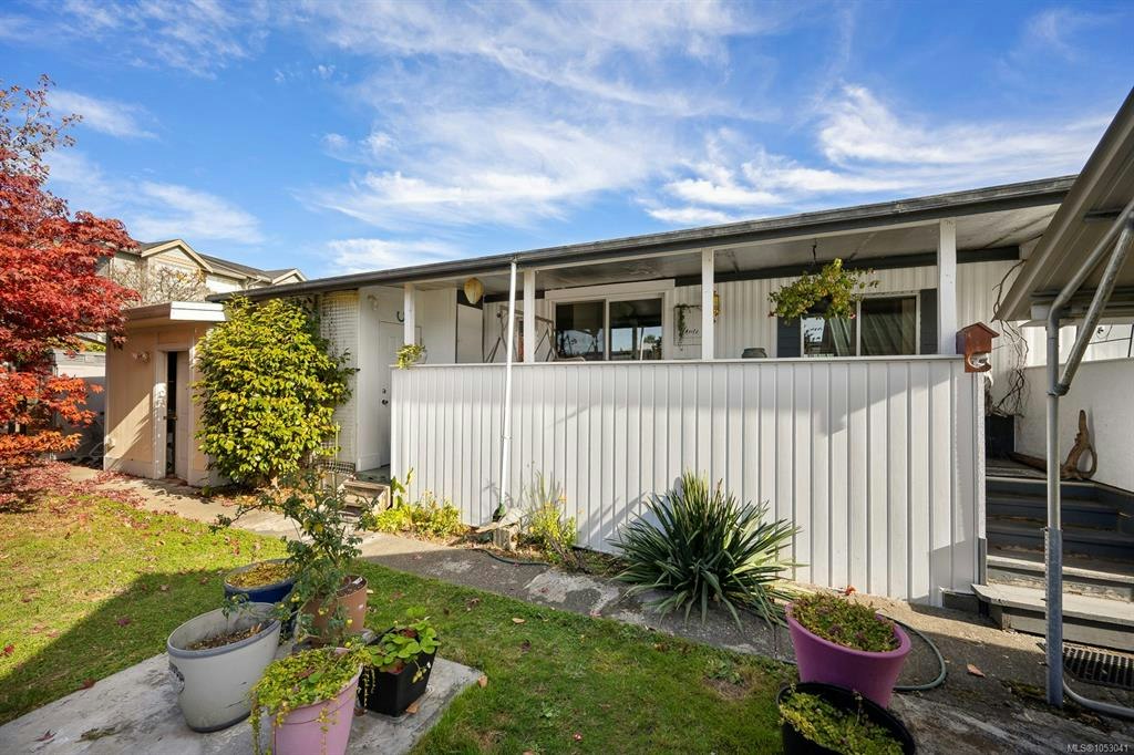 7-2625 Mansfield Drive - 2