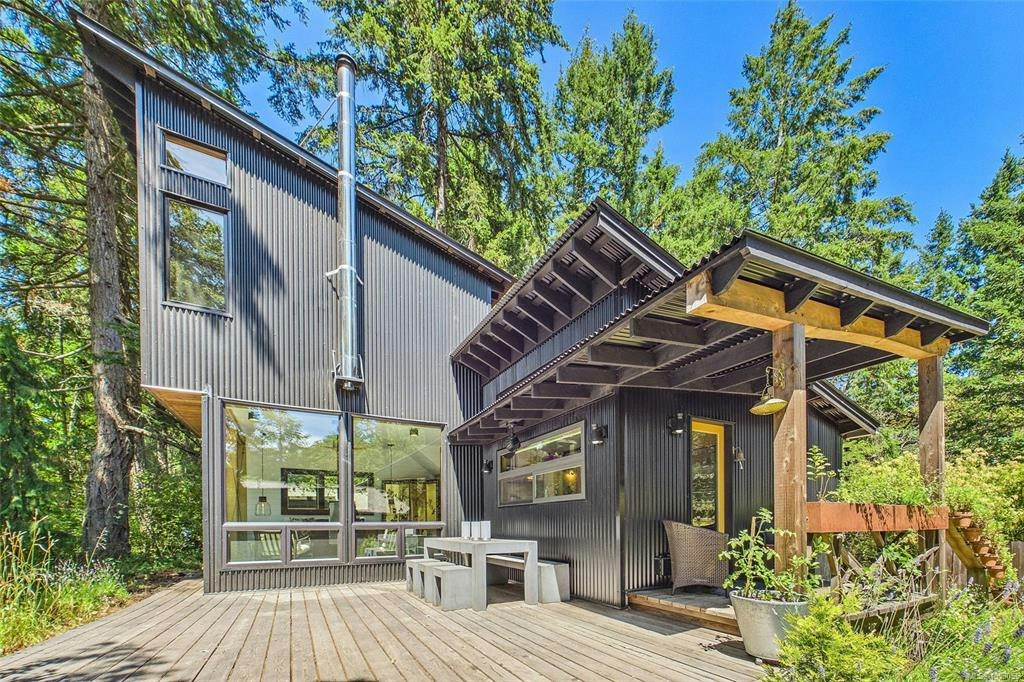 182 Colvilleton Trail, Protection Island, BC, V9R 6R1