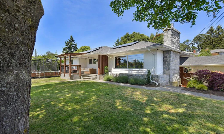 3877 Cedar Hill Cross Road