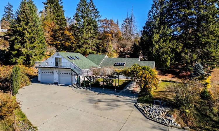 1470 Raines Road
