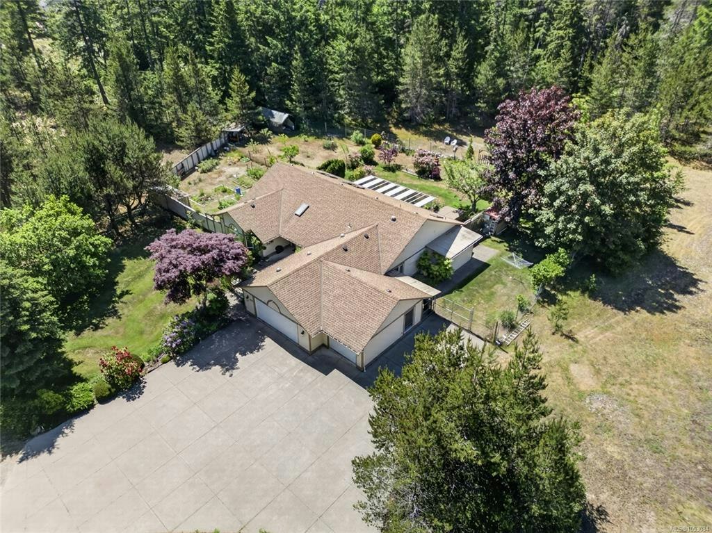 657 Sierra Pines Road, Comox, BC, V9M 3W8