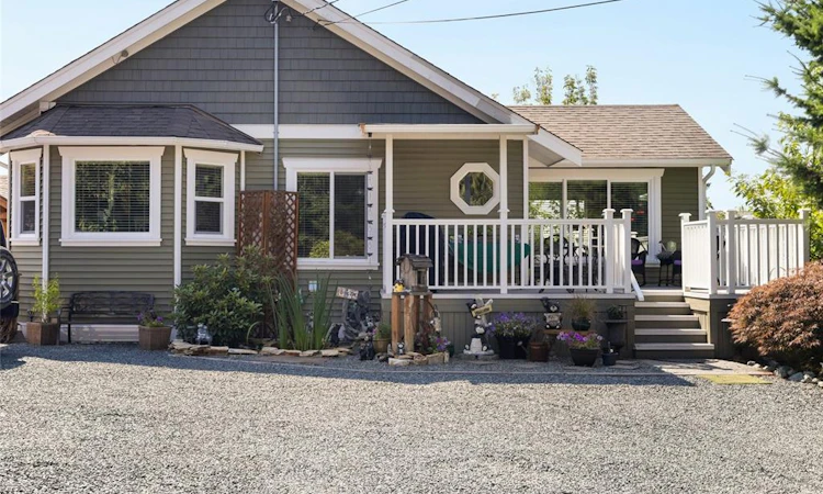1988 Maple Bay Road