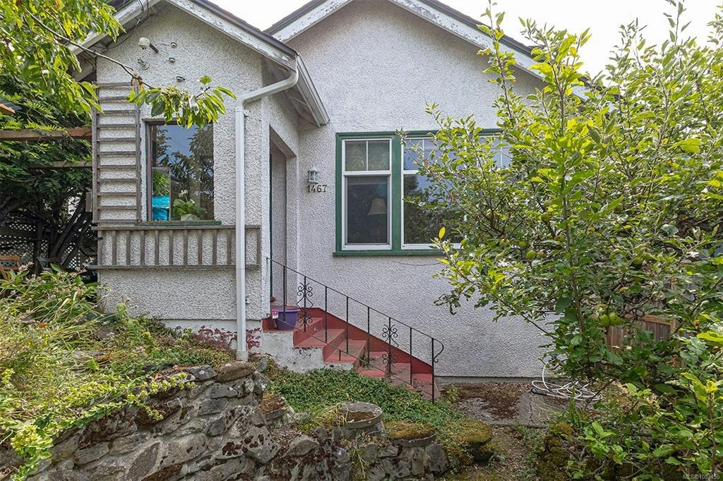 1467 Bay Street, Victoria, BC, V8R 2A6