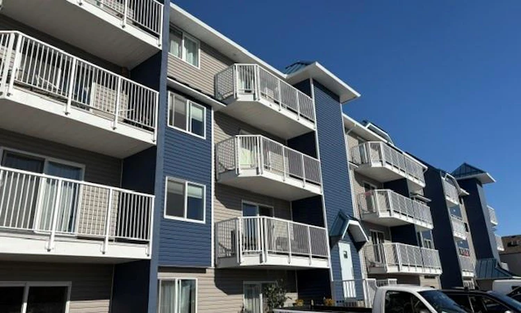 107-3185 Barons Road
