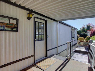 71-10980 Westdowne Road - 4