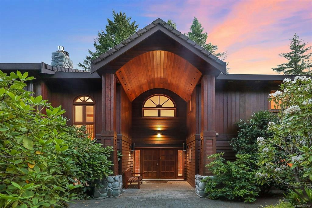 1717 Glen Urquhart Drive, Courtenay, BC, V9N 3Y3
