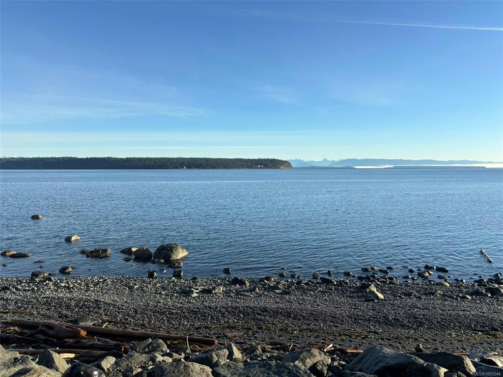 1266 S Island Highway, Campbell River, BC, V9W 1B5