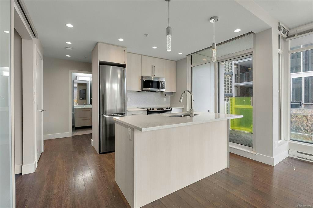 409-1090 Johnson Street, Victoria, BC, V8V 0B3