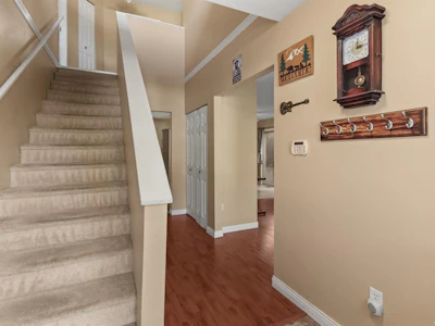 3-2338 Rosstown Road - 3