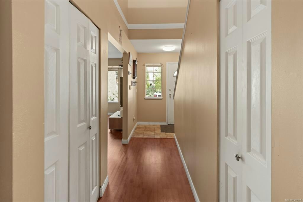 3-2338 Rosstown Road - 4