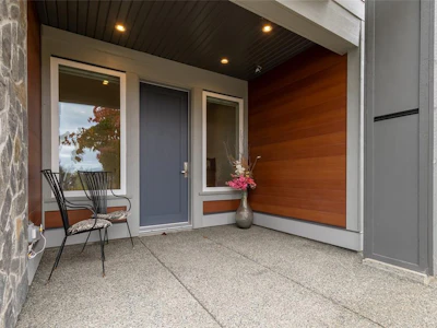 6290 Highwood Drive - 3