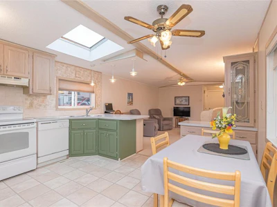 4-658 Alderwood Drive - 3
