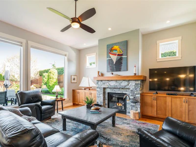 1043 Blue Water Place - 3